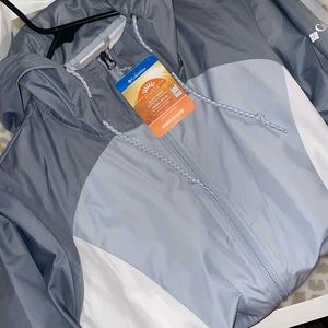 Columbia windbreaker 💙